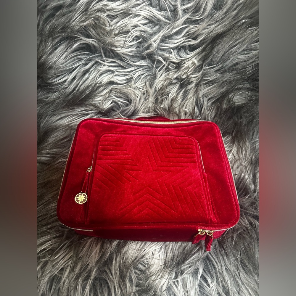 NWOT Estee Lauder Red Velvet Train Case from 2023 (limited edition holiday set)